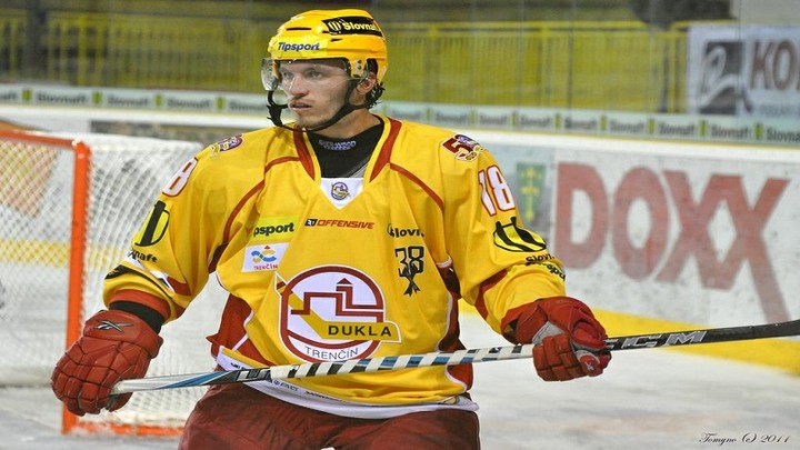 Dukla ukončila spoluprácu s Jánom Bendíkom